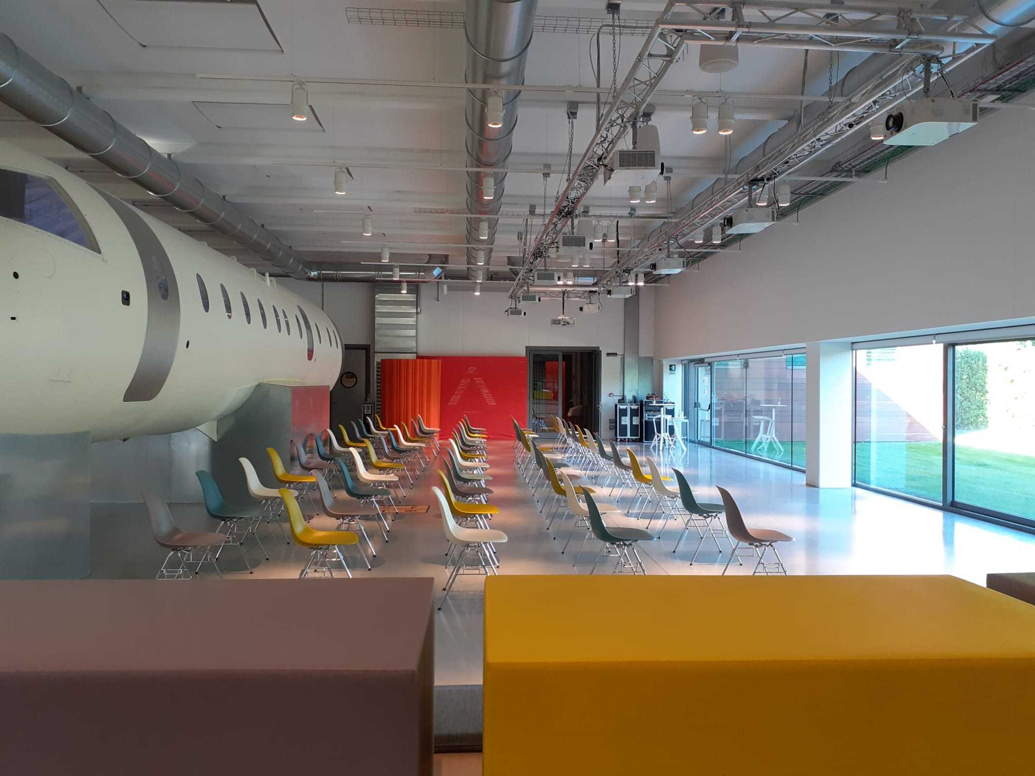 Infinite Area HQ img