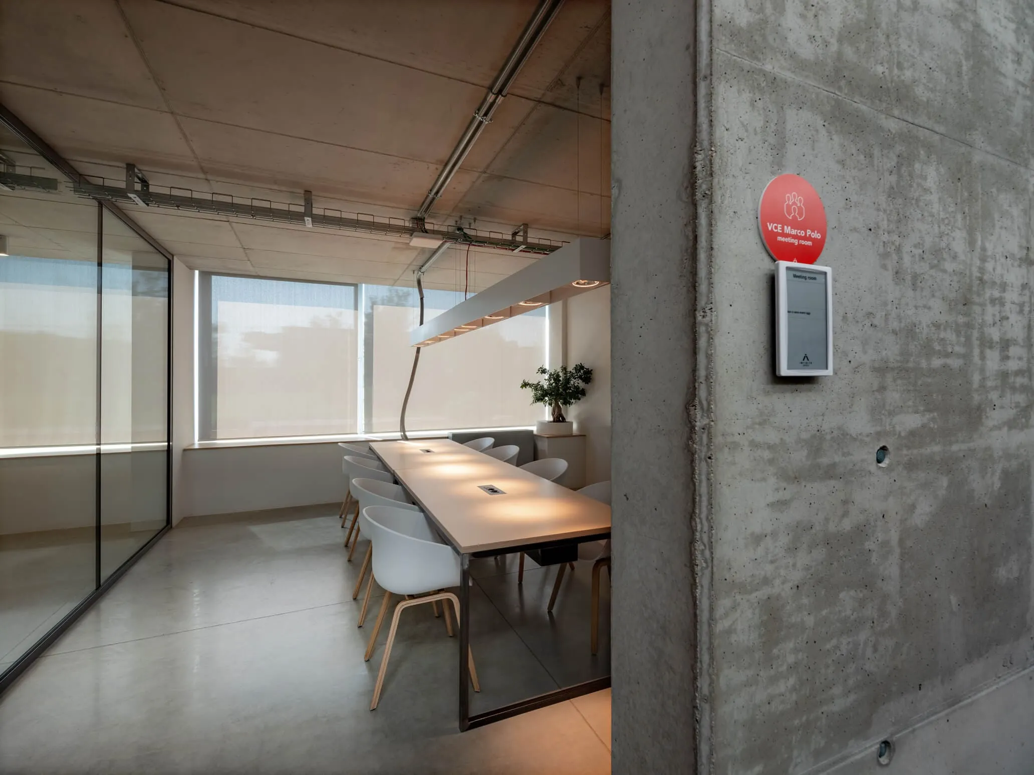 Infinite Area HQ img