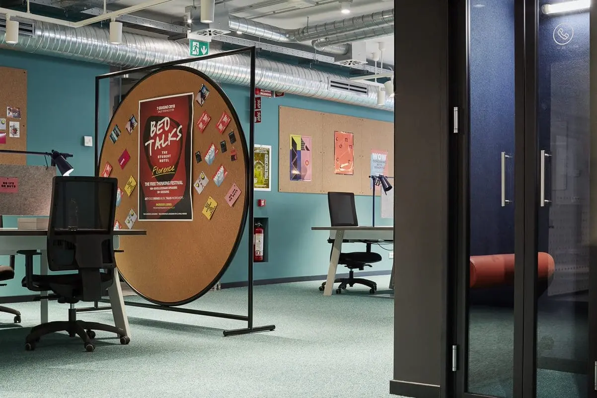 The Social Hub img